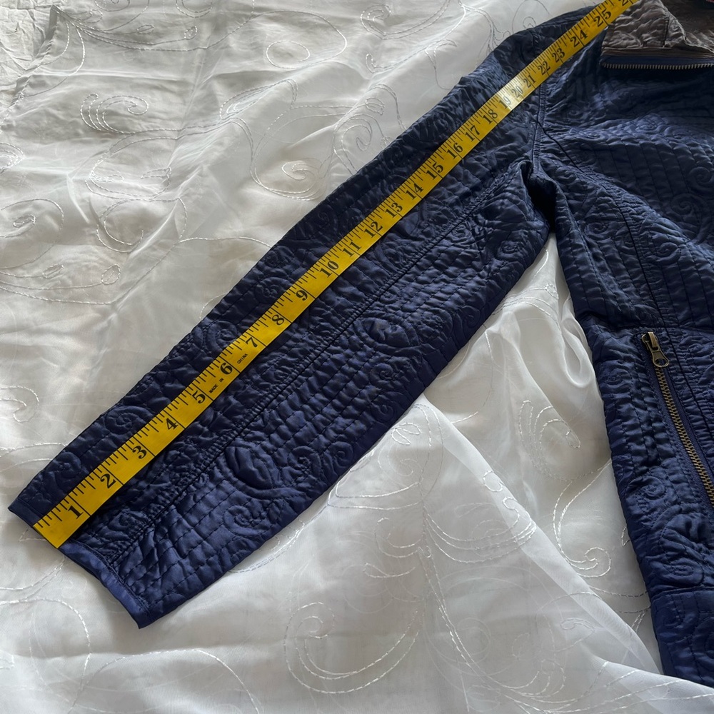 Peck & Peck Egyptian Blue(purplish) Long Sleeve Front Zip Light Weight Jacket - Picture 9 of 14